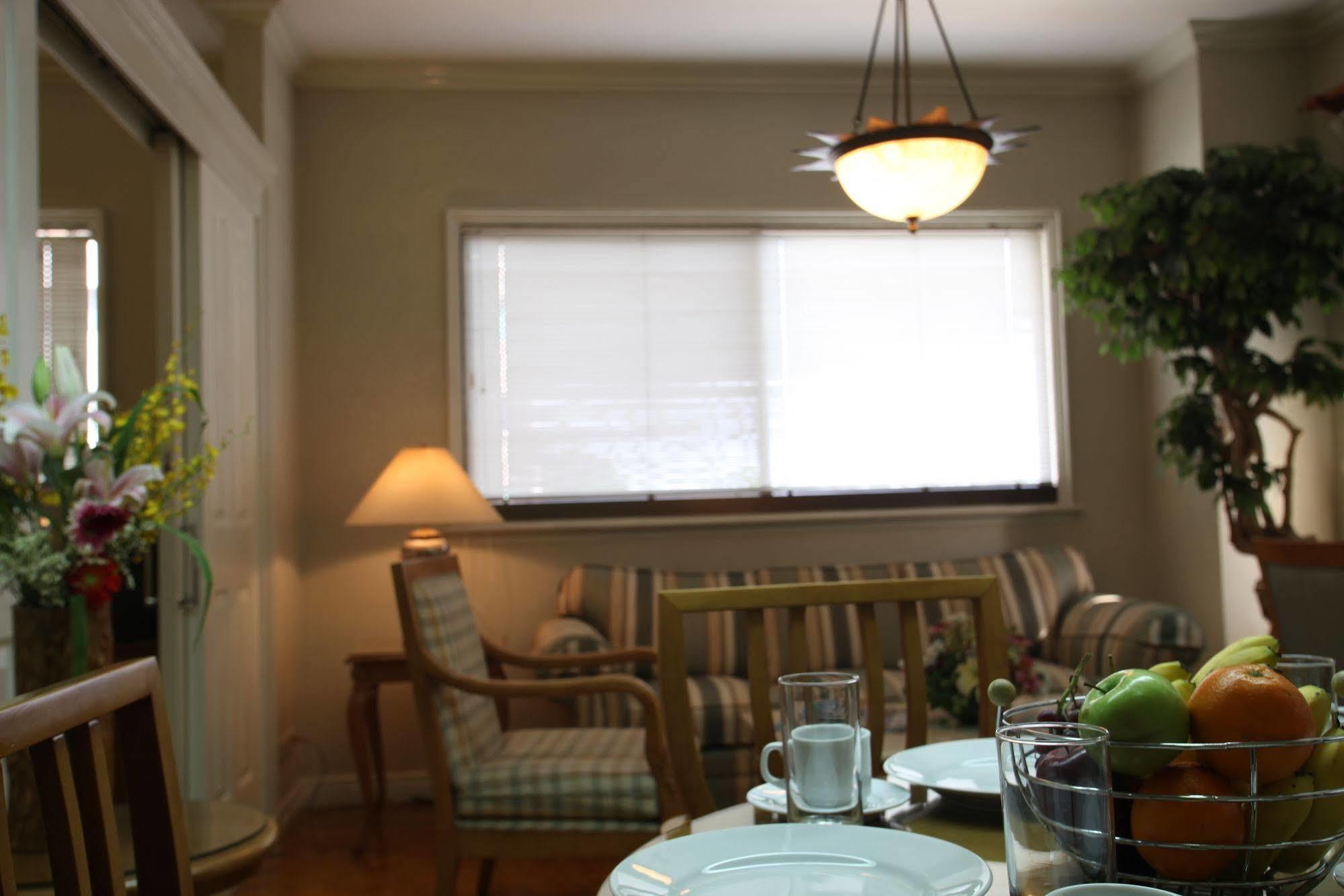 מנילה Sunny Bay Suites מראה חיצוני תמונה
