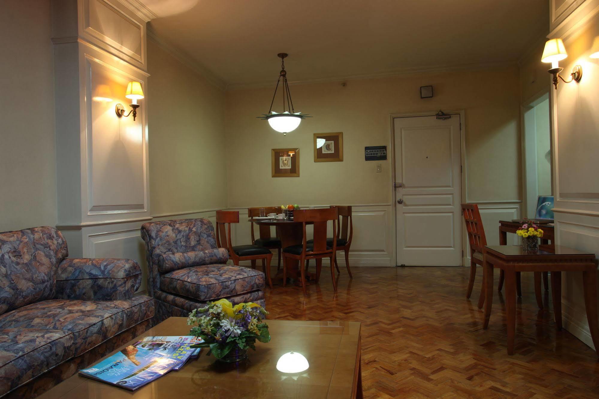 מנילה Sunny Bay Suites מראה חיצוני תמונה