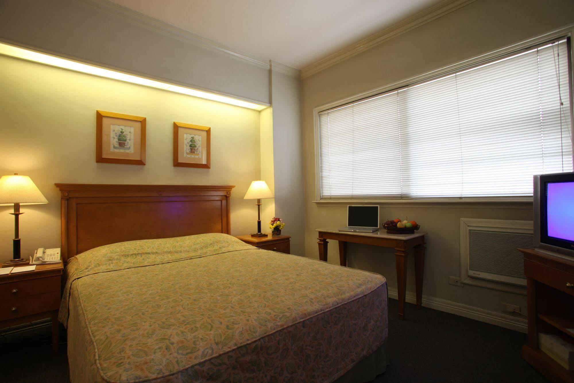 מנילה Sunny Bay Suites מראה חיצוני תמונה