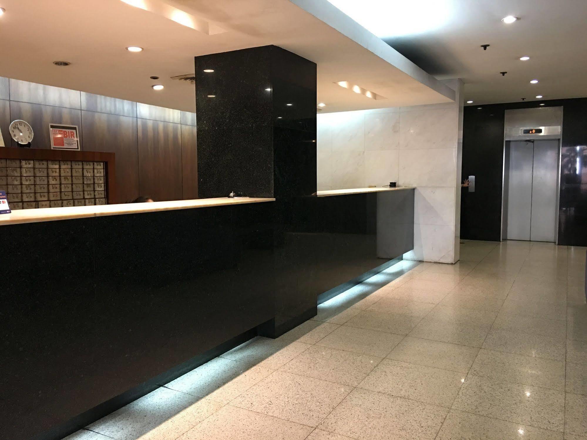 מנילה Sunny Bay Suites מראה חיצוני תמונה