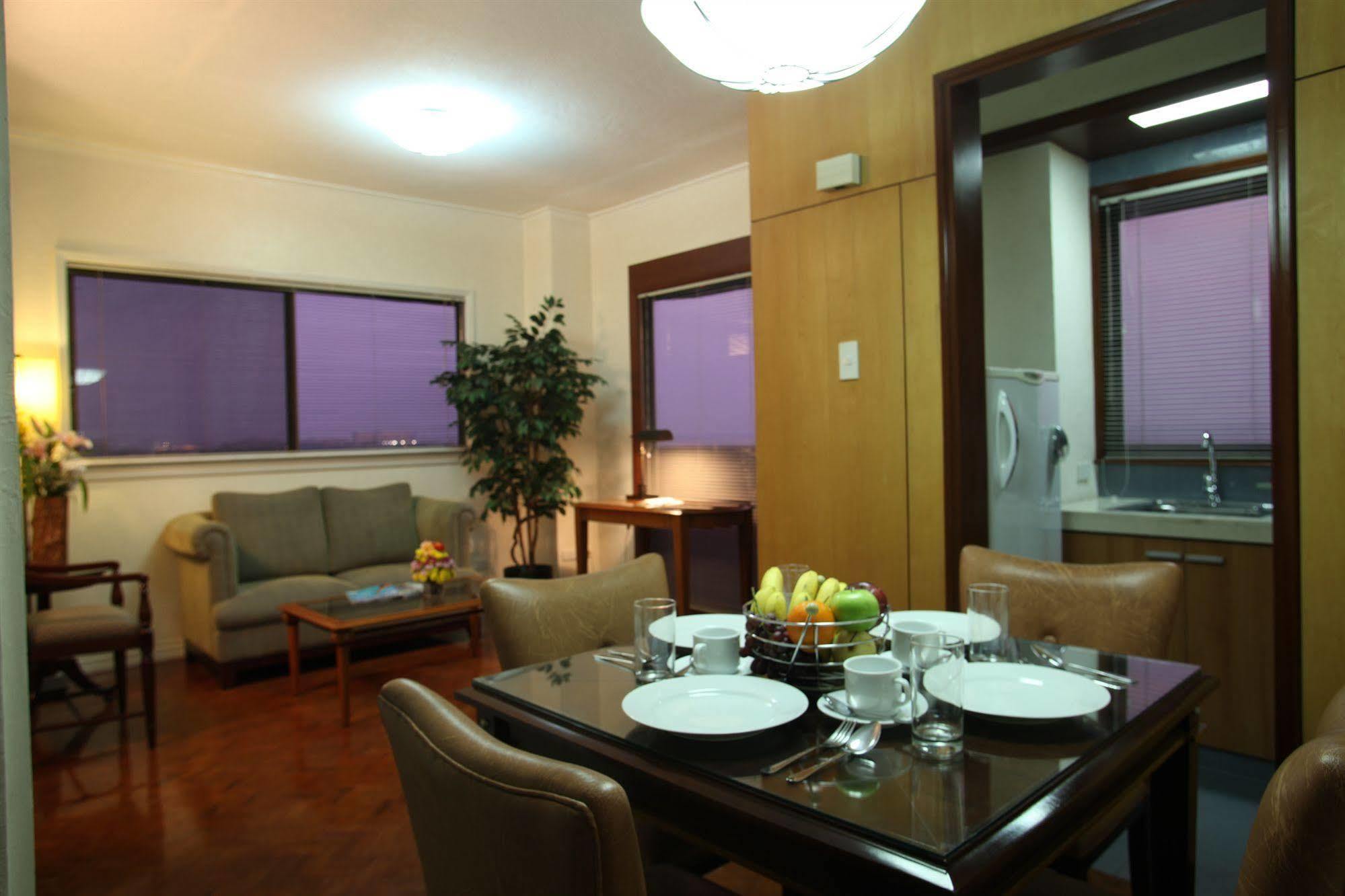 מנילה Sunny Bay Suites מראה חיצוני תמונה